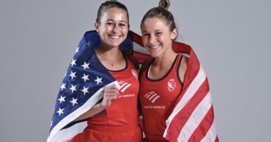 Brooke and Emma DeBerdine