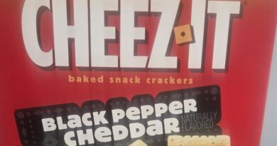 Black Pepper Cheez-Its